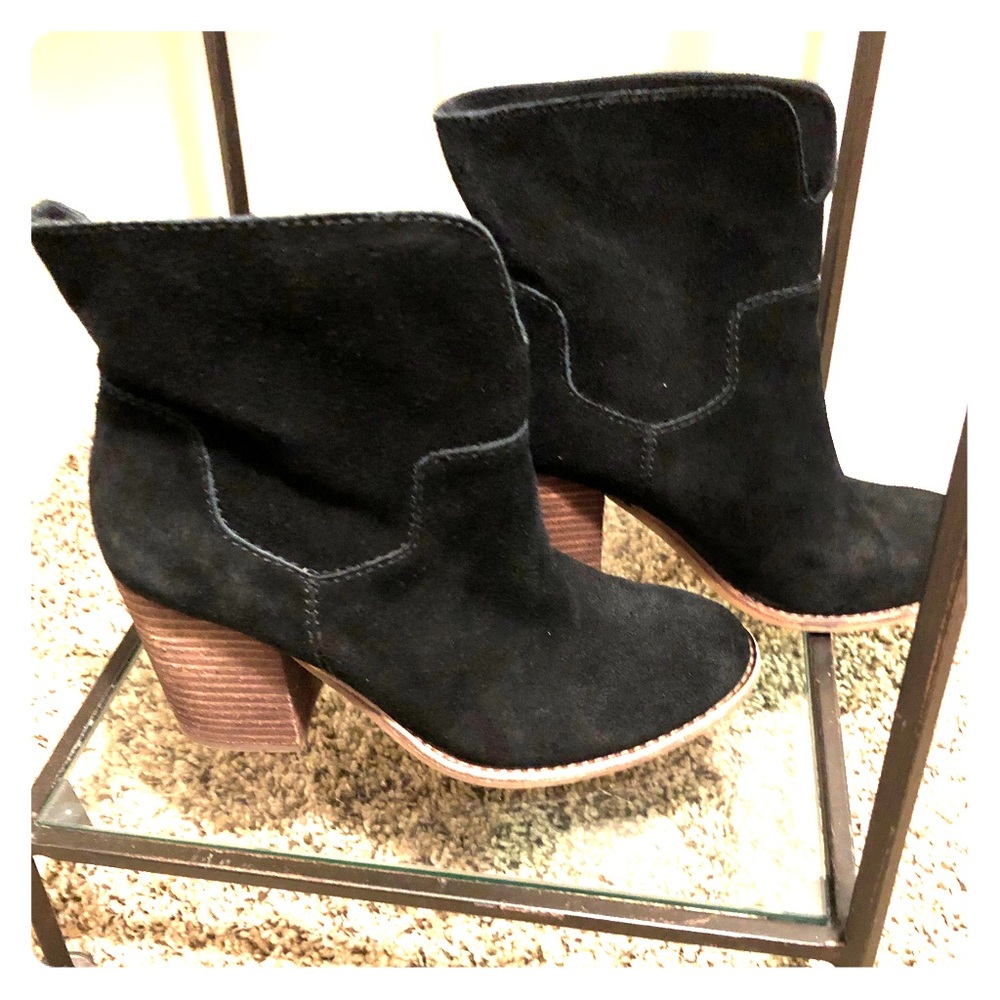 Splendid Black Suede short boots